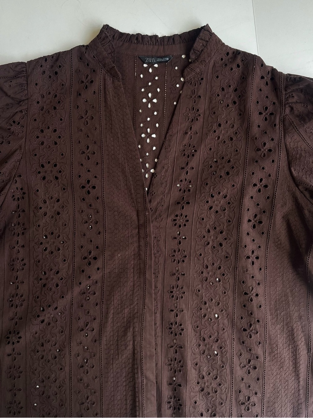 Zara Puff Sleeve Shirt With Perforated Embroidery - Picture 9 of 13